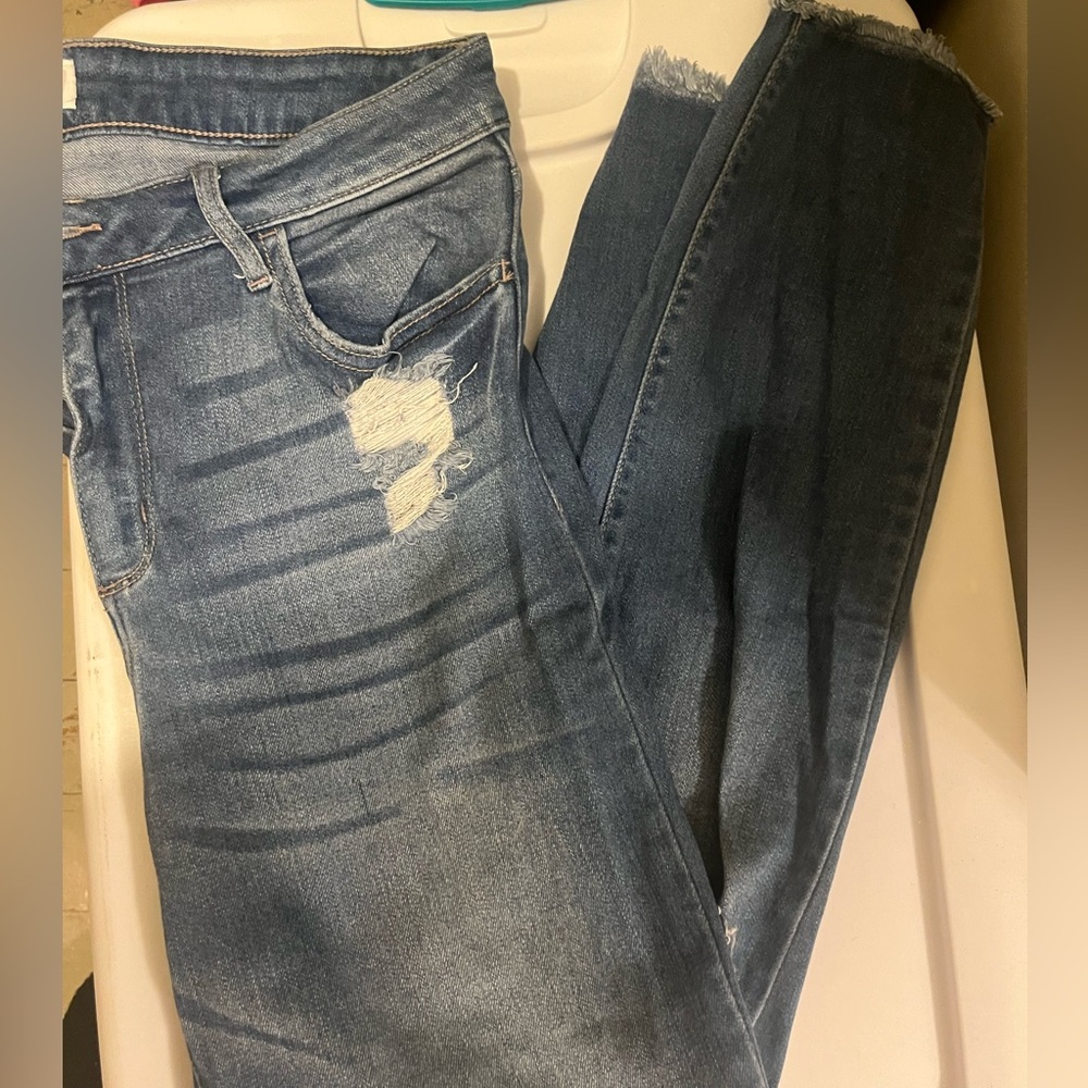 Cello jeans. True to size. Good condition
